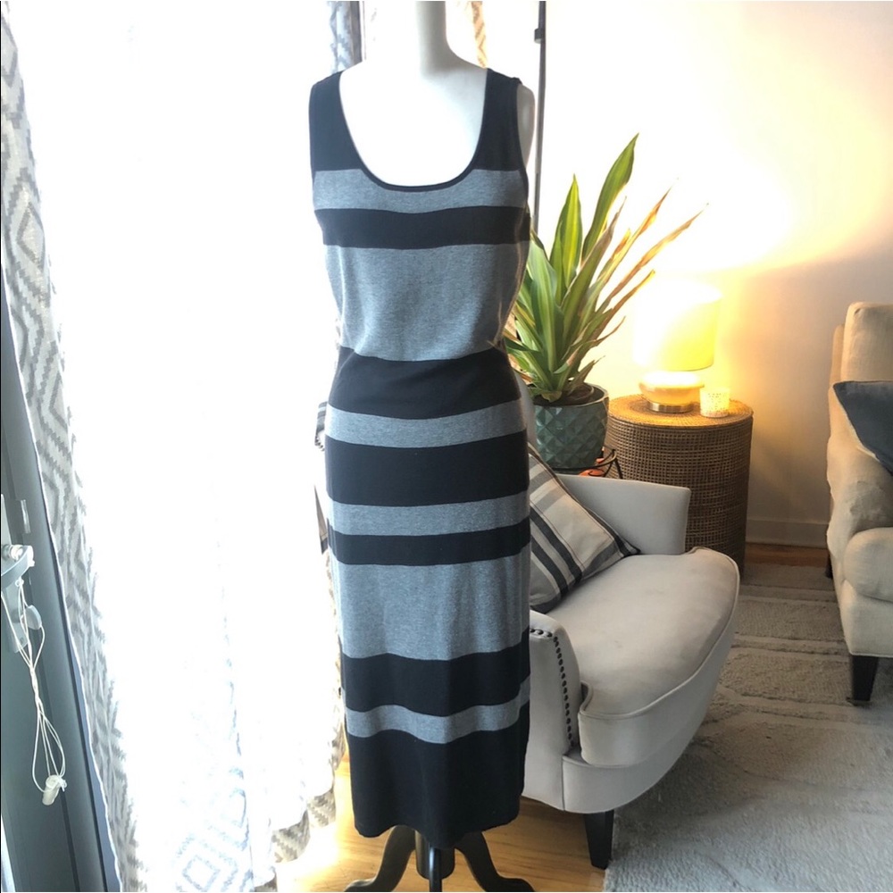 Athlete reverseable knit sleeveless long dress